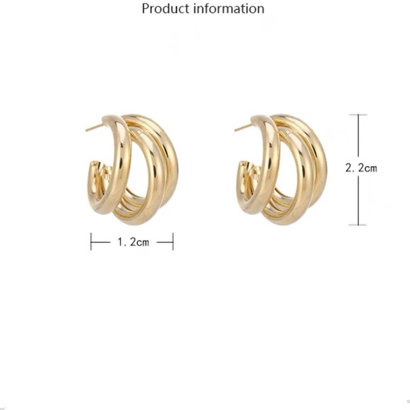 Triple Circular Shining Gold Earrings - Picture 5 of 9